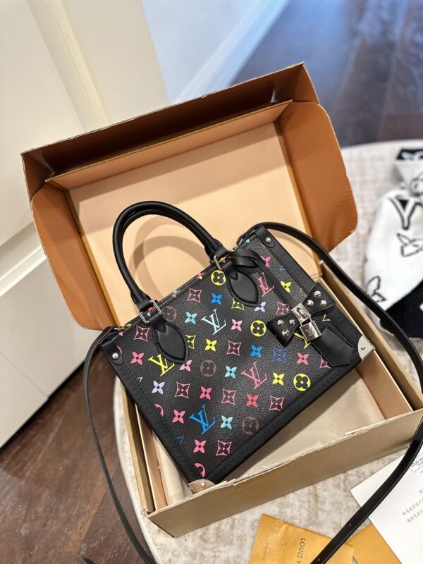 Stylish Fashion Carry LV Handbag LV26183 Stylish Fashion Carry LV Handbag LV26183