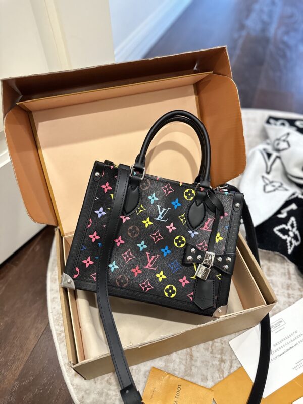Stylish Fashion Carry LV Handbag LV26183 Stylish Fashion Carry LV Handbag LV26183