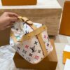 Stylish Fashion Carry LV Handbag LV2512229