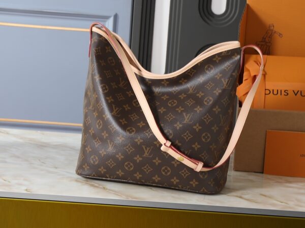 Chic Charm LV Handbag M27582-M27335