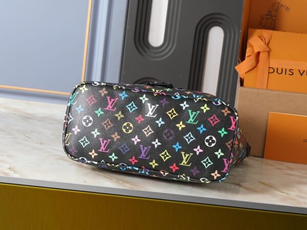 Chic Charm LV Handbag M27582-M27335
