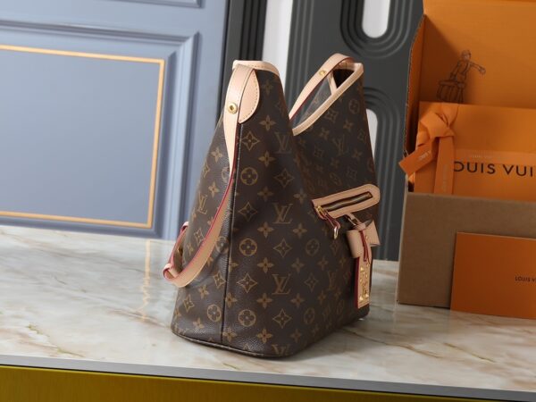 Chic Charm LV Handbag M27582-M27335