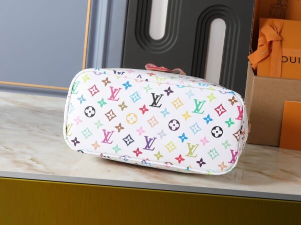 Chic Charm LV Handbag M27582-M27335