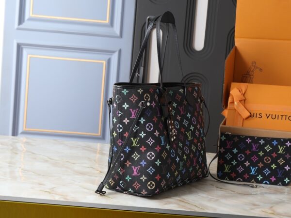 Chic Charm LV Handbag M27787-M40995 Chic Charm LV Handbag M27787-M40995