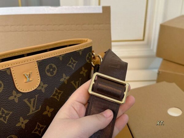Stylish Fashion Carry Bag L5297