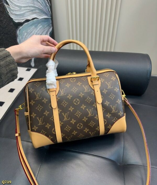 Stylish Fashion Carry Bag L5306 Stylish Fashion Carry Bag L5306