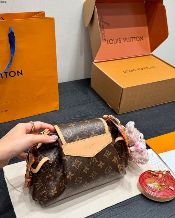 Stylish Fashion Carry Bag L5308 Stylish Fashion Carry Bag L5308