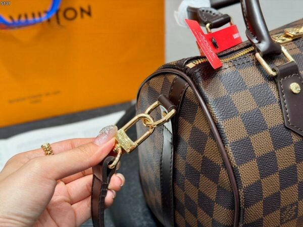 Stylish Fashion Carry Bag L5310 Stylish Fashion Carry Bag L5310