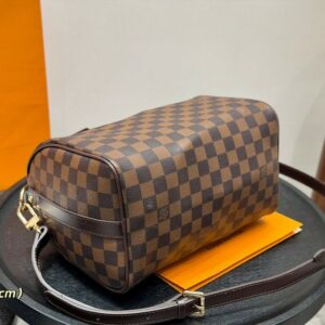 c0ed2573 result Photoroom