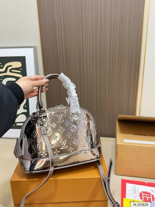Stylish Fashion Carry Bag L5312 Stylish Fashion Carry Bag L5312