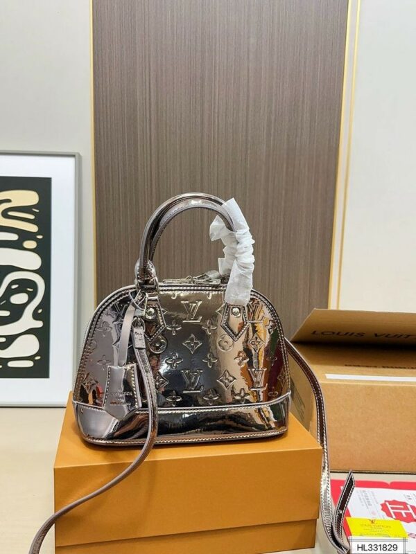 Stylish Fashion Carry Bag L5312 Stylish Fashion Carry Bag L5312