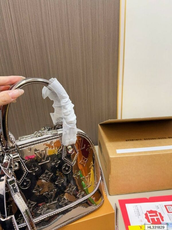 Stylish Fashion Carry Bag L5312 Stylish Fashion Carry Bag L5312