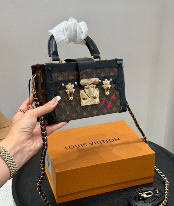 Stylish Fashion Carry Bag L5325 Stylish Fashion Carry Bag L5325