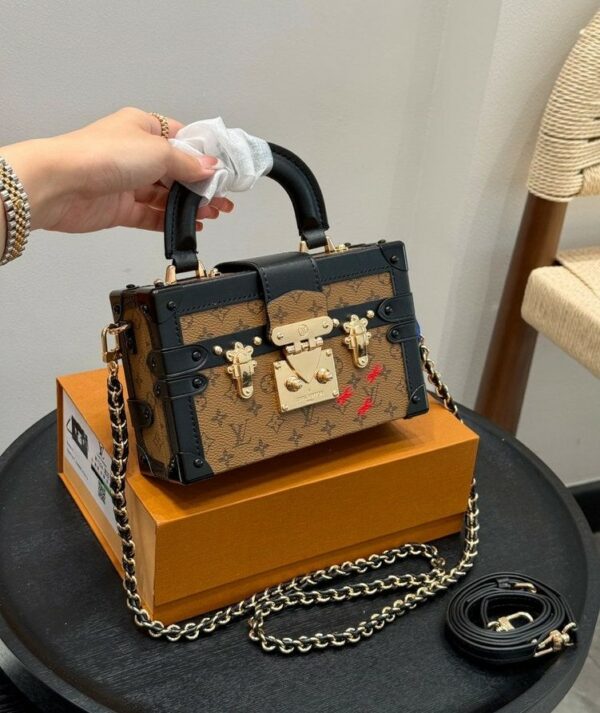 Stylish Fashion Carry Bag L5325 Stylish Fashion Carry Bag L5325