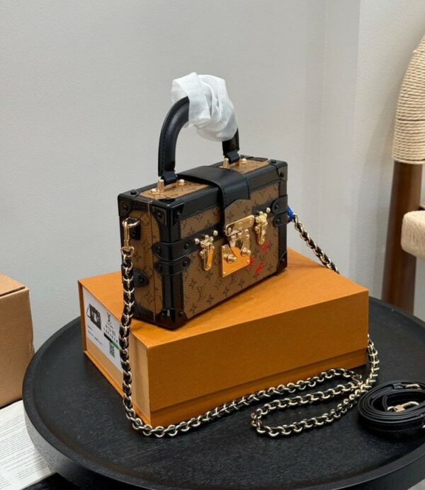 Stylish Fashion Carry Bag L5325 Stylish Fashion Carry Bag L5325