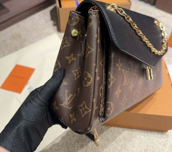 Stylish Fashion Carry Bag L5327 Stylish Fashion Carry Bag L5327