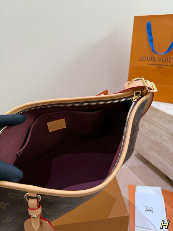 Stylish Fashion Carry Bag L5328 Stylish Fashion Carry Bag L5328