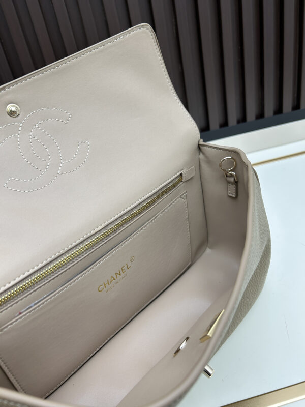 Chic Charm CN Handbag C013