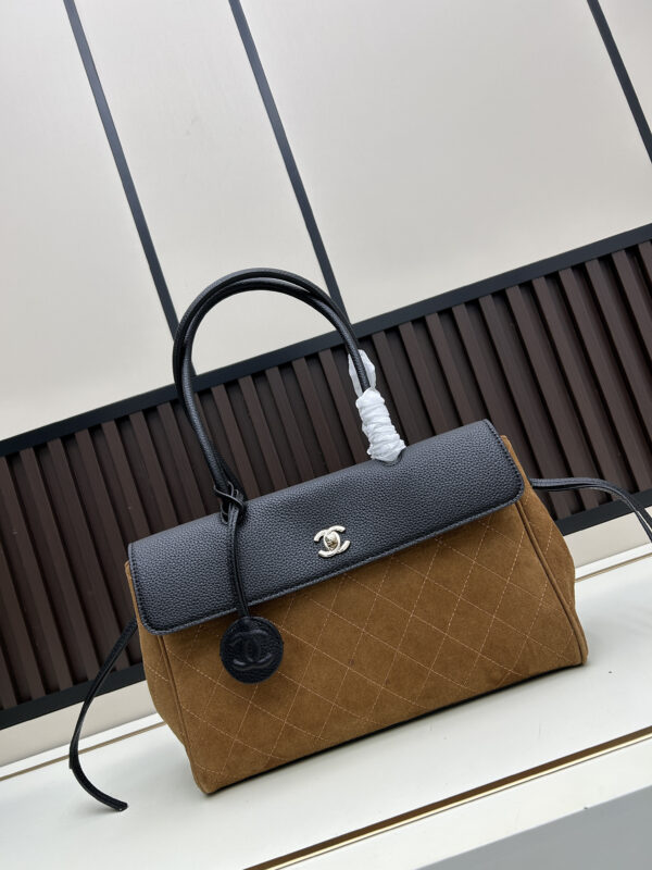 Chic Charm CN Handbag 019-092