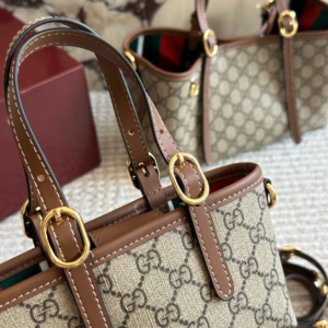 d8aa9ec3 result Photoroom