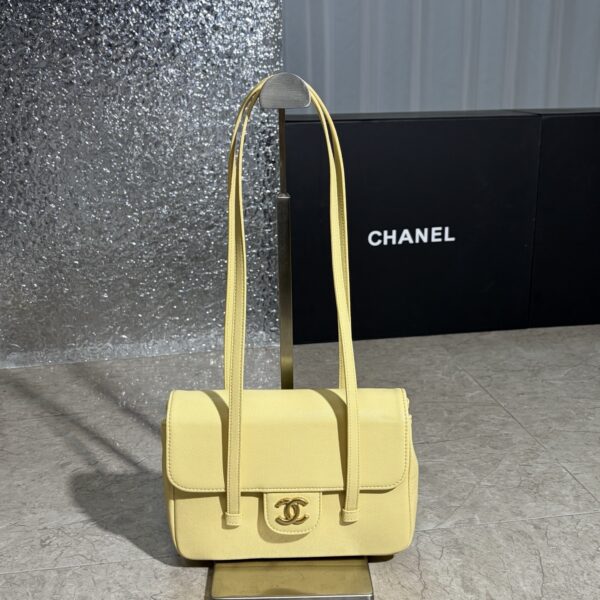 Chic Charm CN Handbag 7031