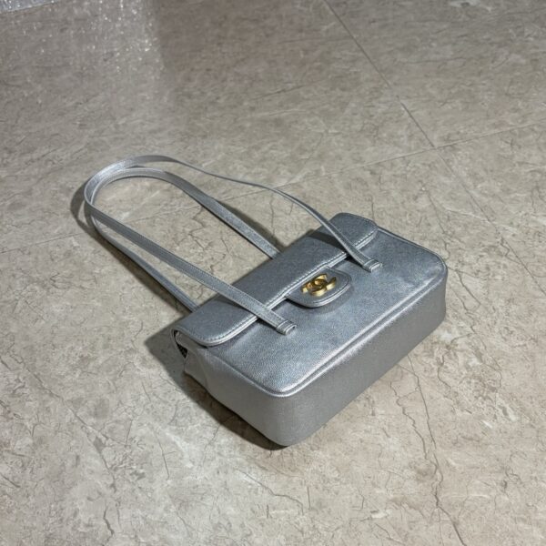 Chic Charm CN Handbag 7031