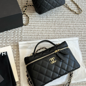 5f7aa438 result Photoroom