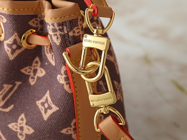 Chic Charm LV Handbag M27699-M81266 Chic Charm LV Handbag M27699-M81266