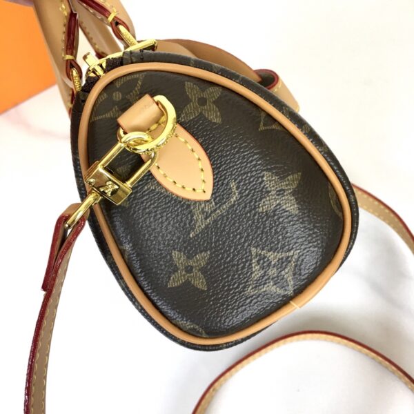 Chic Charm LV Handbag M13391-M13406-M81085 Chic Charm LV Handbag M13391-M13406-M81085