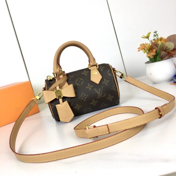 Chic Charm LV Handbag M13391-M13406-M81085 Chic Charm LV Handbag M13391-M13406-M81085