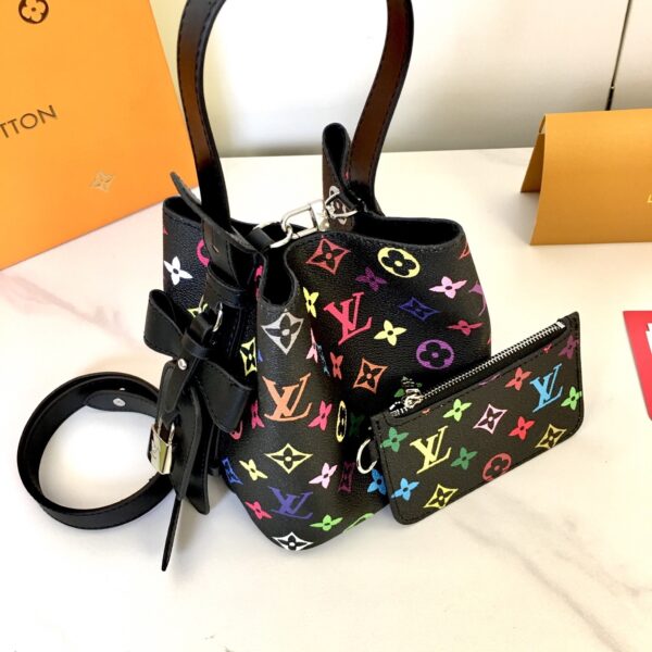 Chic Charm LV Handbag M13089-M13480-M12925