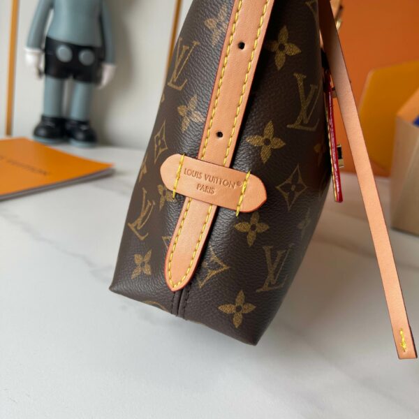 Chic Charm LV Handbag M27578-M46203