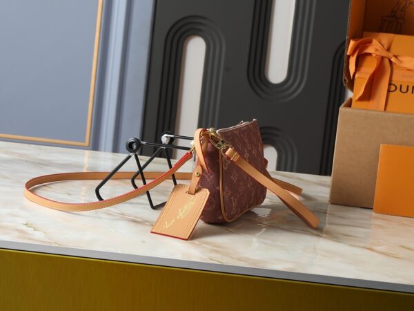 Chic Charm LV Handbag M28320-M28321-M82766