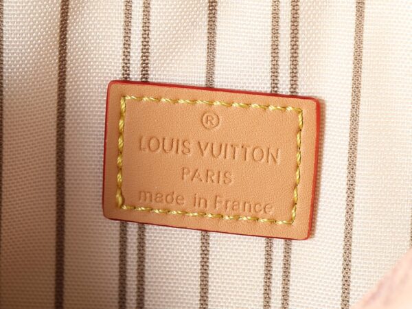Chic Charm LV Handbag M28320-M28321-M82766