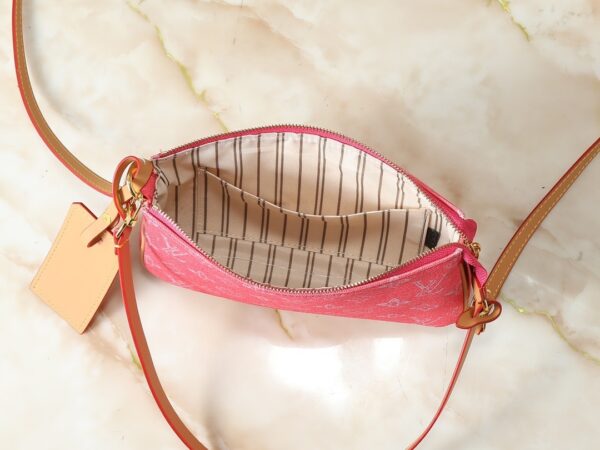 Chic Charm LV Handbag M28320-M28321-M82766