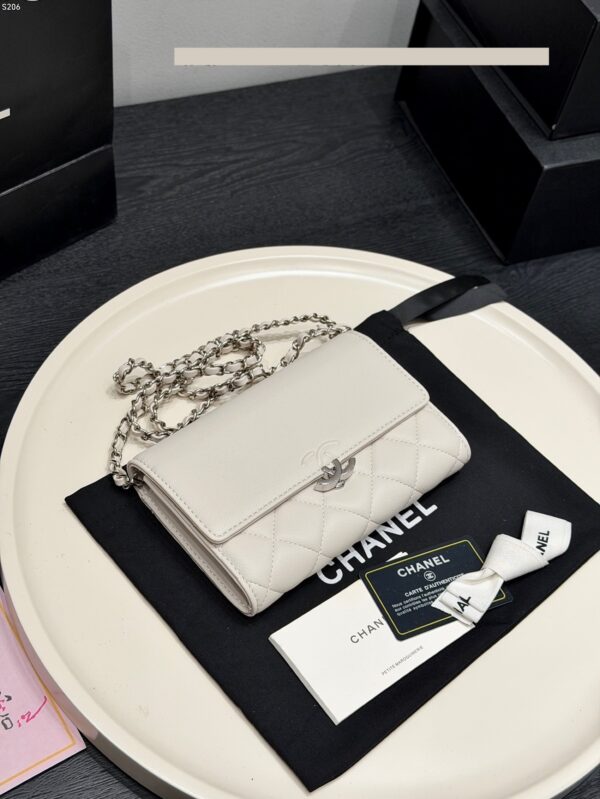 Stylish Fashion Carry CN Handbag CC261211