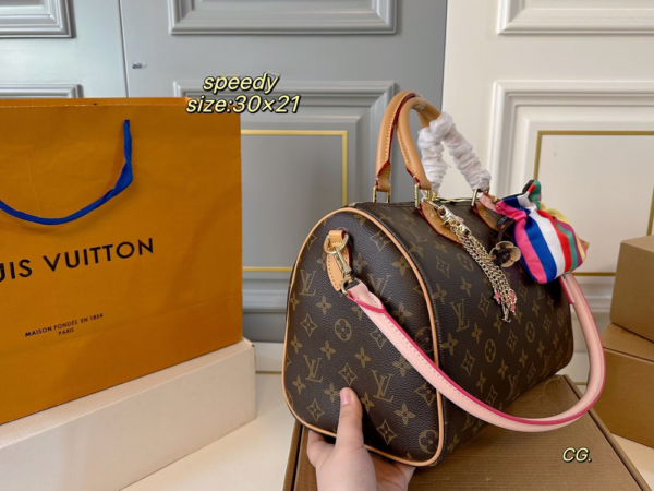 Stylish Fashion Carry Bag L5329 Stylish Fashion Carry Bag L5329