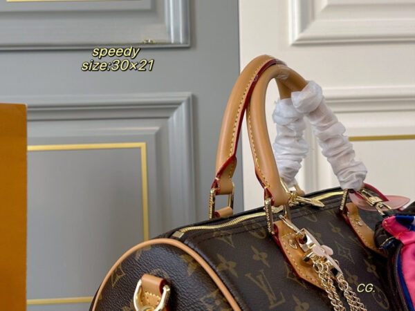Stylish Fashion Carry Bag L5329 Stylish Fashion Carry Bag L5329