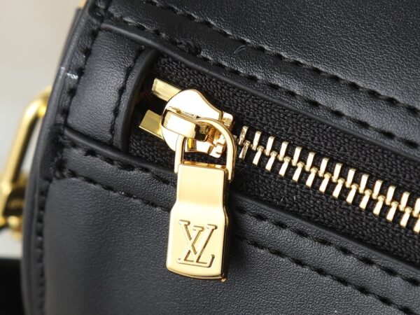 Chic Charm LV Handbag M27387-M40391