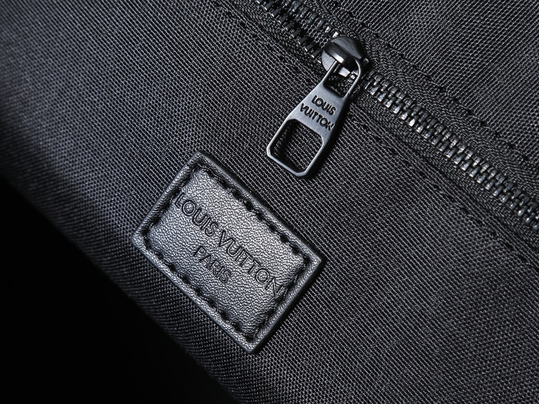 Luxury LV Handbag M28324-M28115 Luxury LV Handbag M28324-M28115