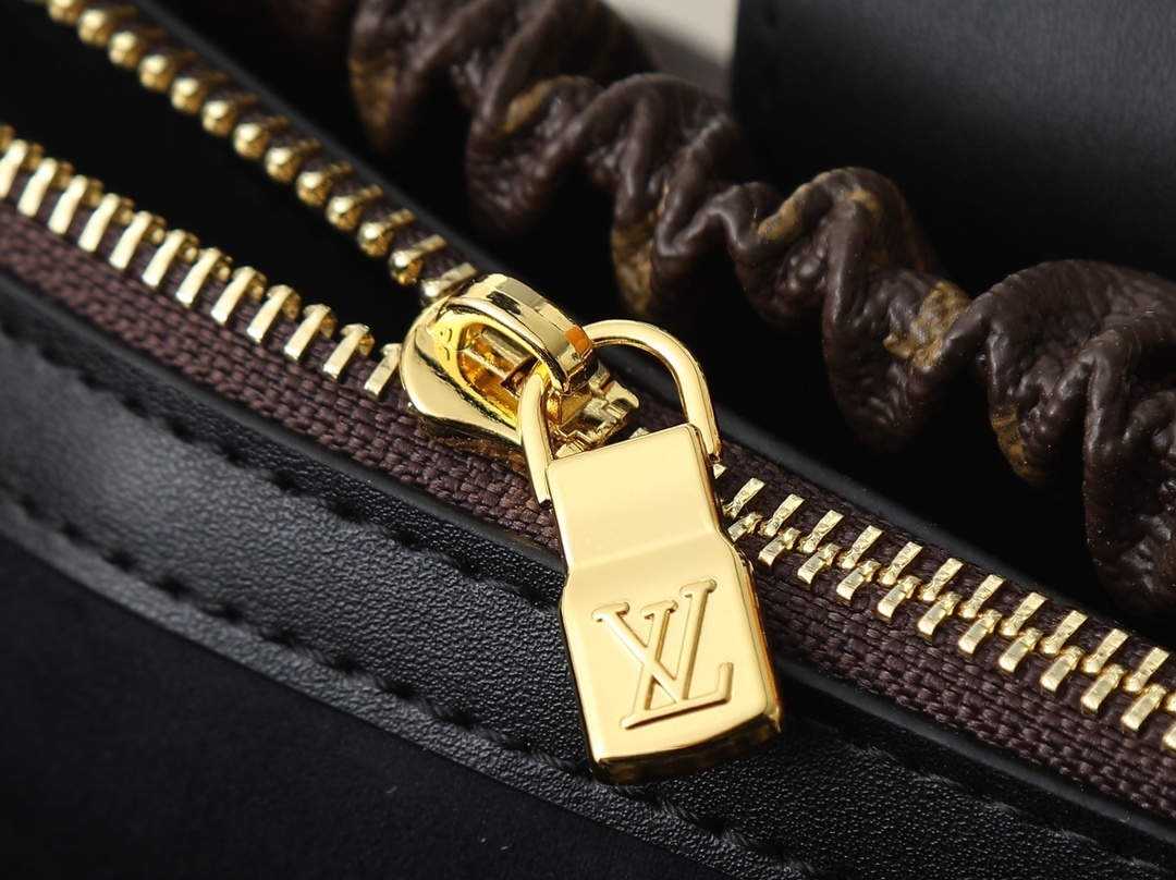 Luxury LV Handbag M27819-M27822 Luxury LV Handbag M27819-M27822