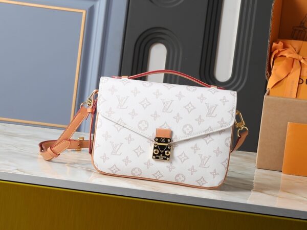 Chic Charm LV Handbag M44875-M44876 Chic Charm LV Handbag M44875-M44876