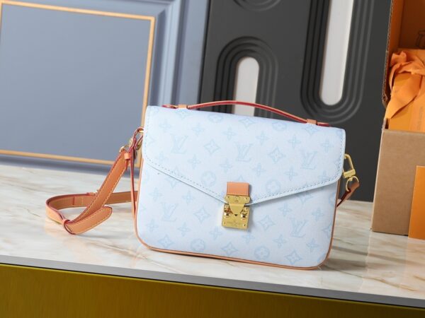 Chic Charm LV Handbag M44875-M44876 Chic Charm LV Handbag M44875-M44876