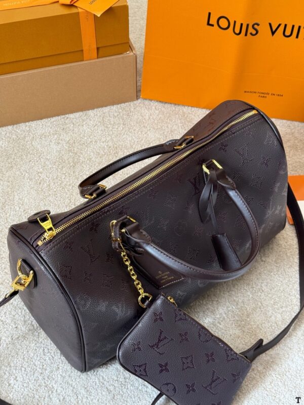 Stylish Fashion Carry LV Handbag LV261195 Stylish Fashion Carry LV Handbag LV261195