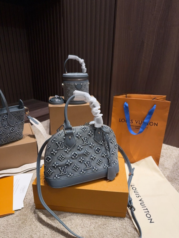 Stylish Fashion Carry Bag L5332 Stylish Fashion Carry Bag L5332