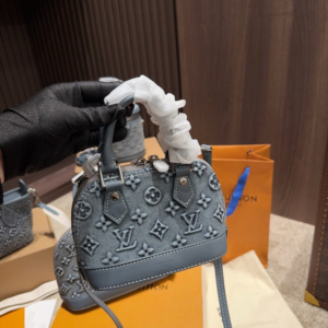 d92aad56 result Photoroom