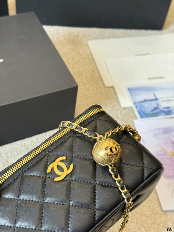 Stylish Fashion Carry Bag C4083