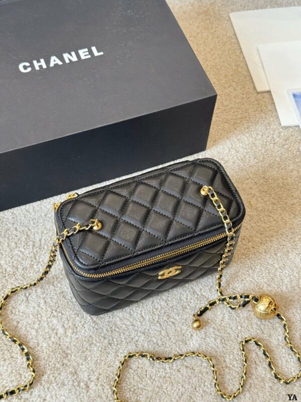 Stylish Fashion Carry Bag C4083