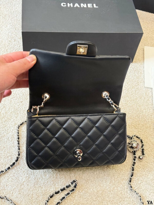 Stylish Fashion Carry Bag C4084
