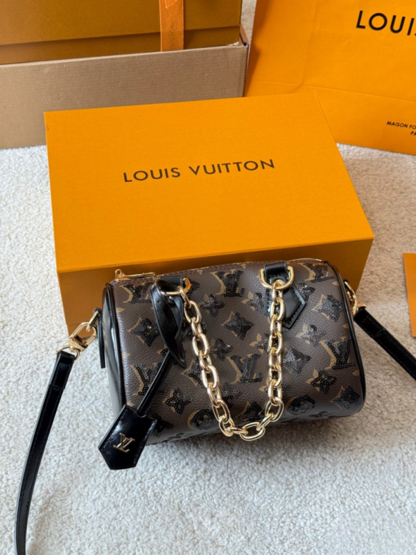 Stylish Fashion Carry Bag L5338